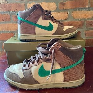 Nike SB Dunk “Woodgrain” Size 11